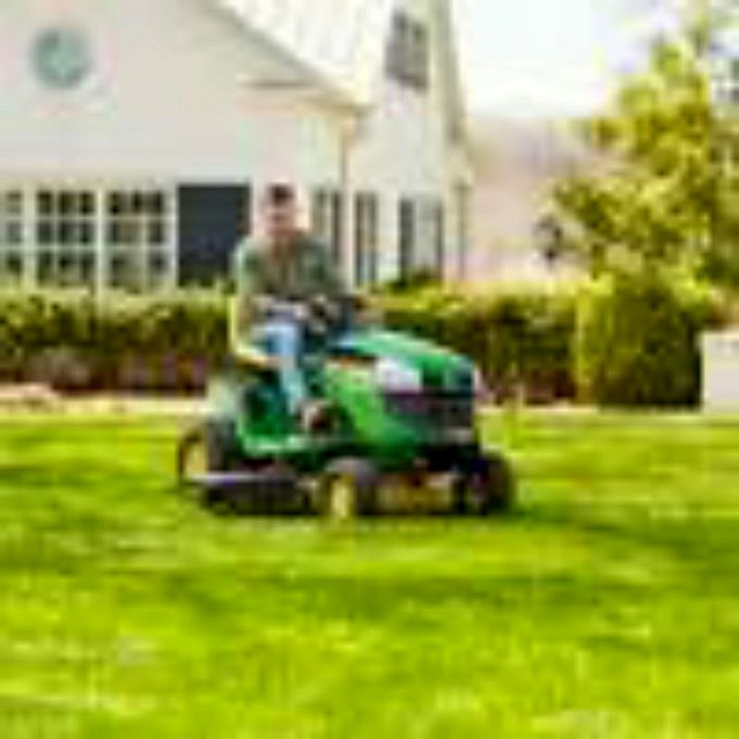 Best Riding Lawn Mowers For 1-Acre Lawns